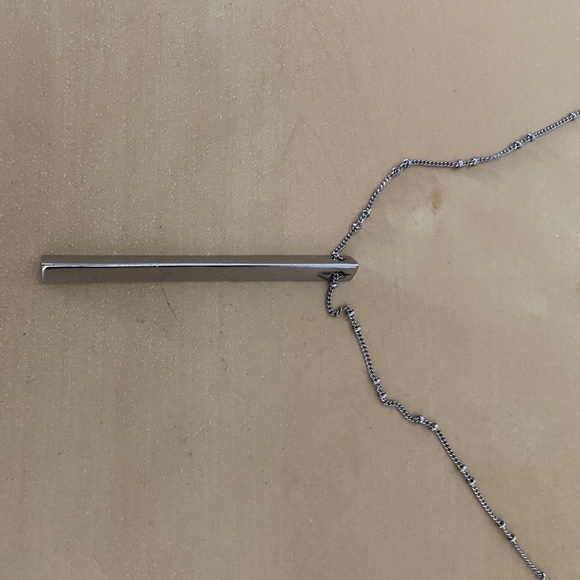 Silver 3D Bar Necklace - Picture 5 of 5